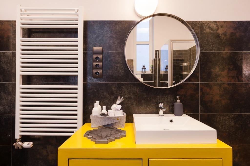 Cozy Loft At Opera Leilighet Budapest Eksteriør bilde